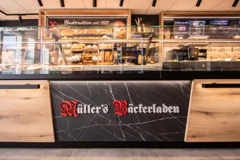 Müllers Bäckerladen am HBF