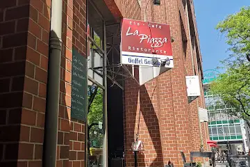 La Piazza