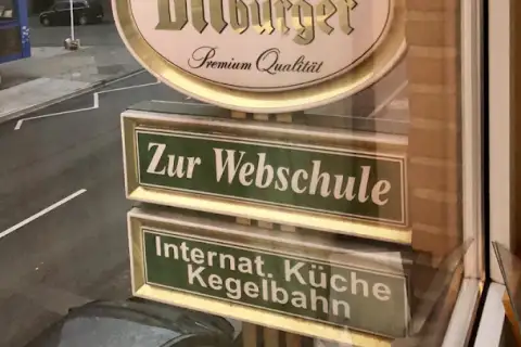 Zur Webschule
