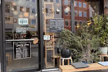 POCKETS Café