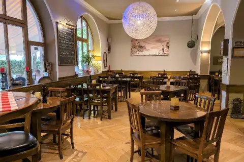 Trattoria La Piazza
