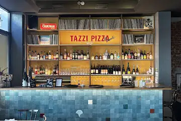 Tazzi Pizza