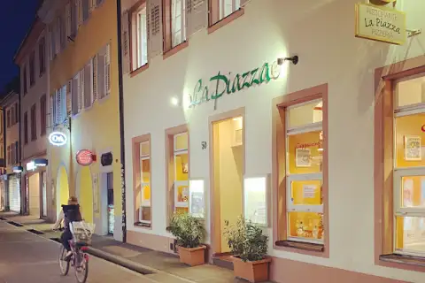 La Piazza